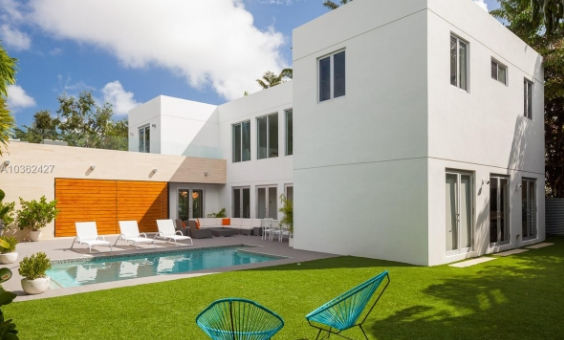 Pourquoi contacter une agence immobilière pour investir à Miami ?